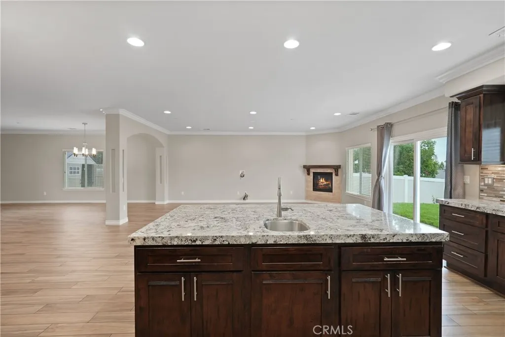 1018 W 15th Street, Upland, California 91786 home-pic-13