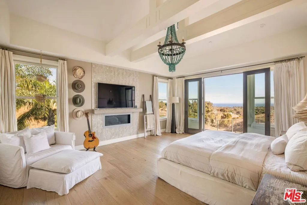 6271 Zuma Mesa Drive, Malibu, California 90265 home-pic-22