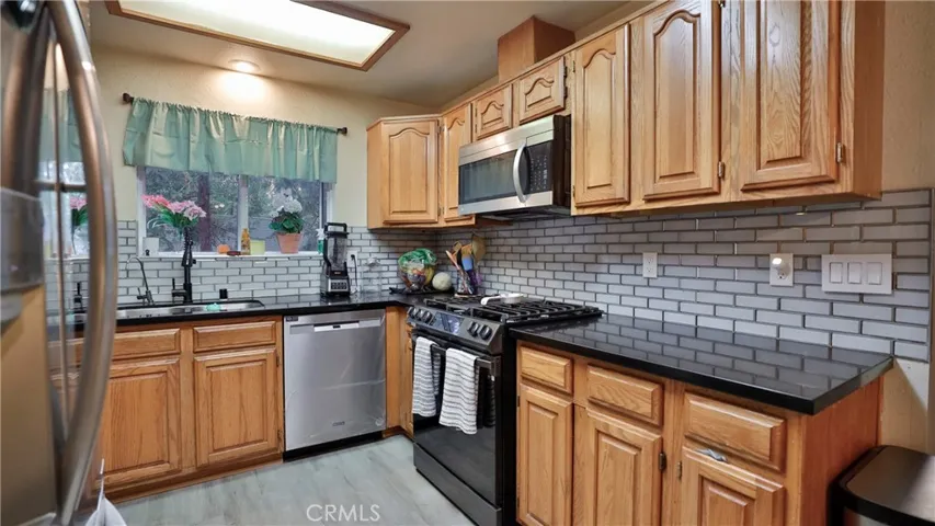 23747 Bowl Road, Crestline, California 92325