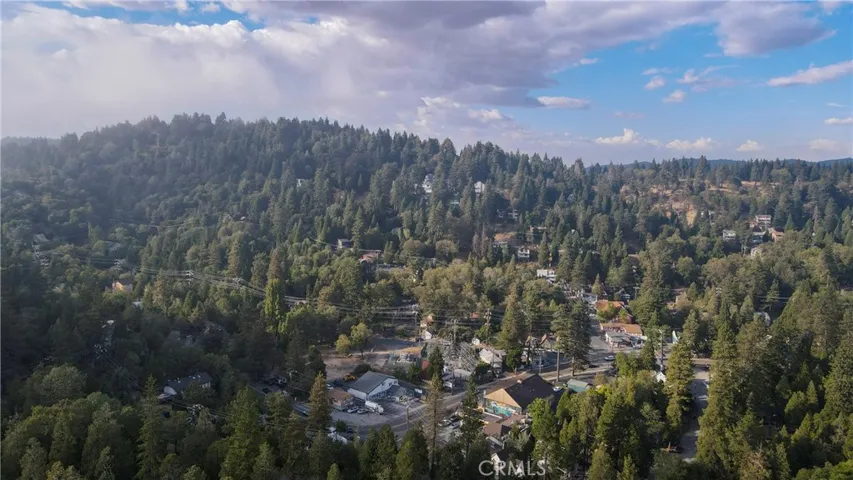 23747 Bowl Road, Crestline, California 92325