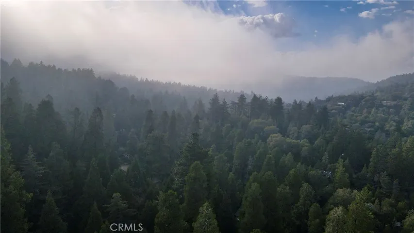 23747 Bowl Road, Crestline, California 92325
