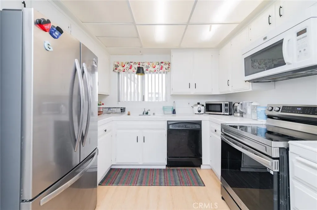 3244 San Amadeo 2c, Laguna Woods, California 92637 home-pic-8