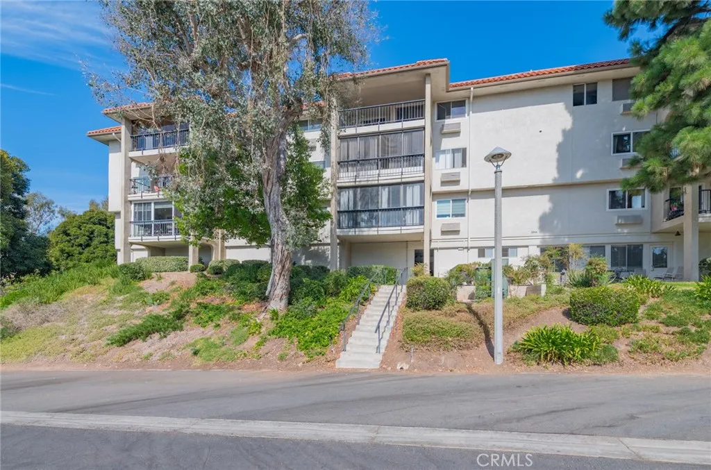 3244 San Amadeo 2c, Laguna Woods, California 92637 home-pic-20