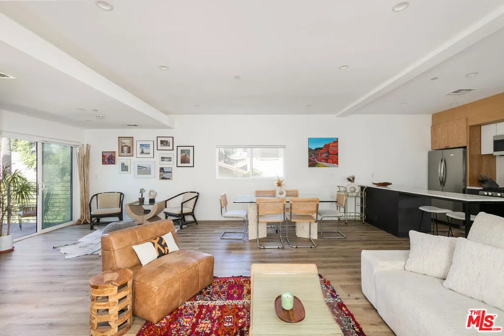 2652 S Mansfield Avenue, Los Angeles, California 90016 home-pic-7