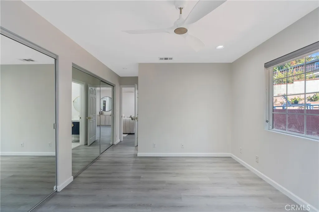 2747 El Caminito, La Crescenta, California 91214 home-pic-23
