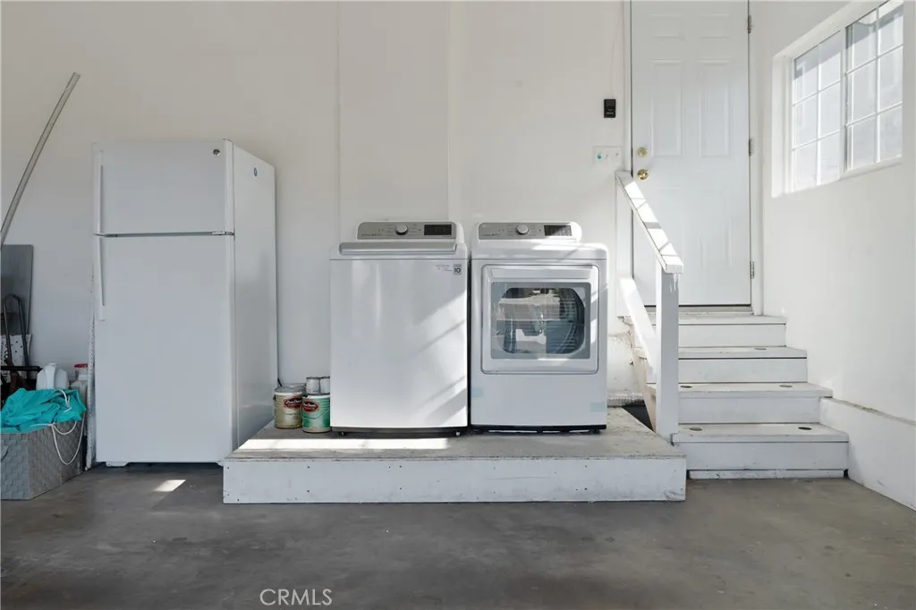 2747 El Caminito, La Crescenta, California 91214 home-pic-29