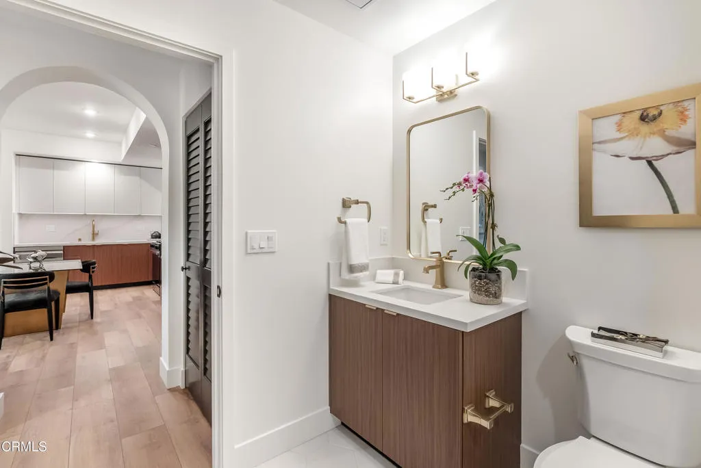 139 S Oak Knoll Avenue 202, Pasadena, California 91101 home-pic-28