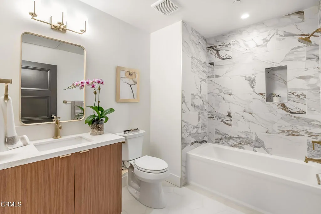 139 S Oak Knoll Avenue 202, Pasadena, California 91101 home-pic-27