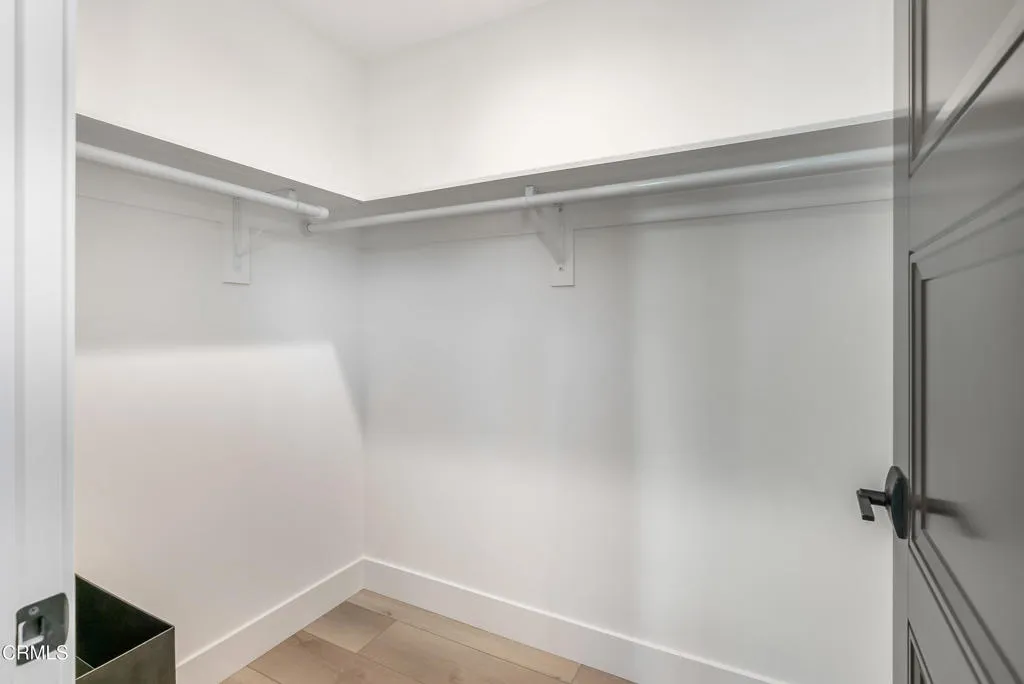 139 S Oak Knoll Avenue 202, Pasadena, California 91101 home-pic-18