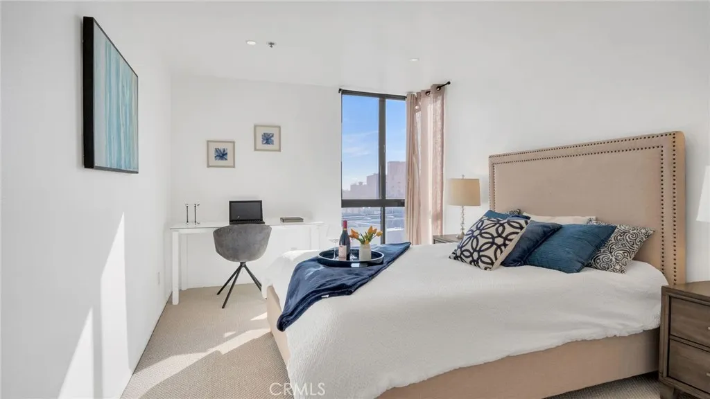 222 S Central Ave 432, Los Angeles, California 90012 home-pic-10