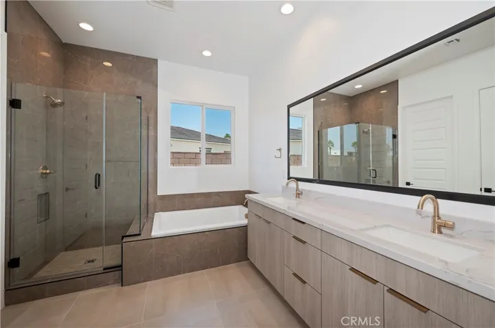 67010 Amethyst Way, Cathedral City, California 92234