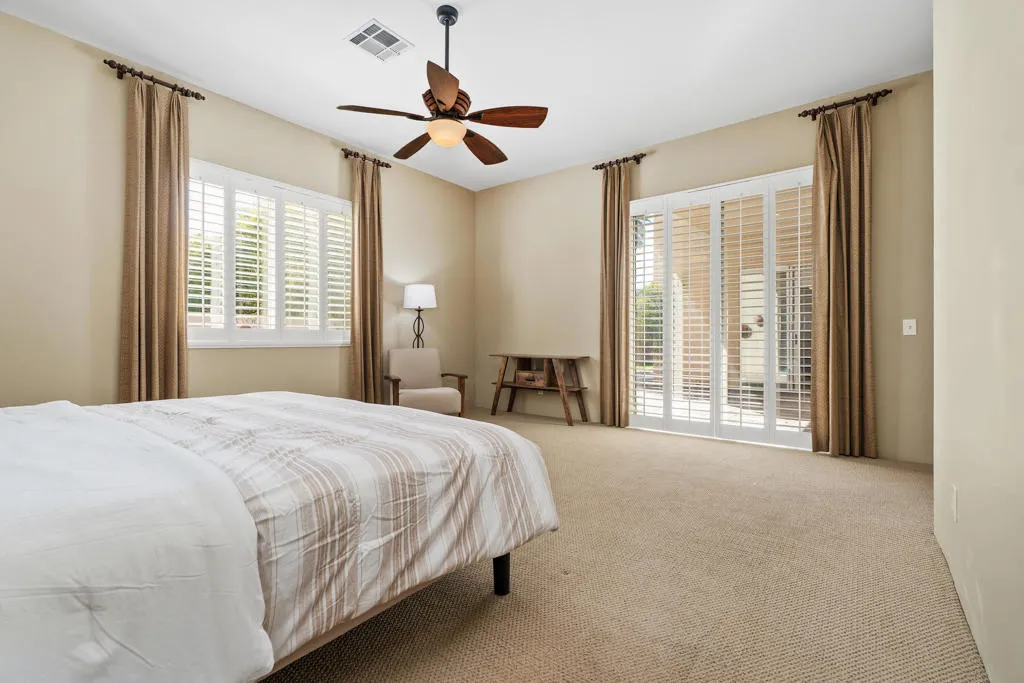 42 Marricopa Court, Palm Desert, California 92211 home-pic-20