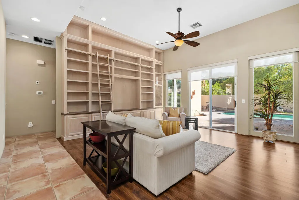 42 Marricopa Court, Palm Desert, California 92211 home-pic-1