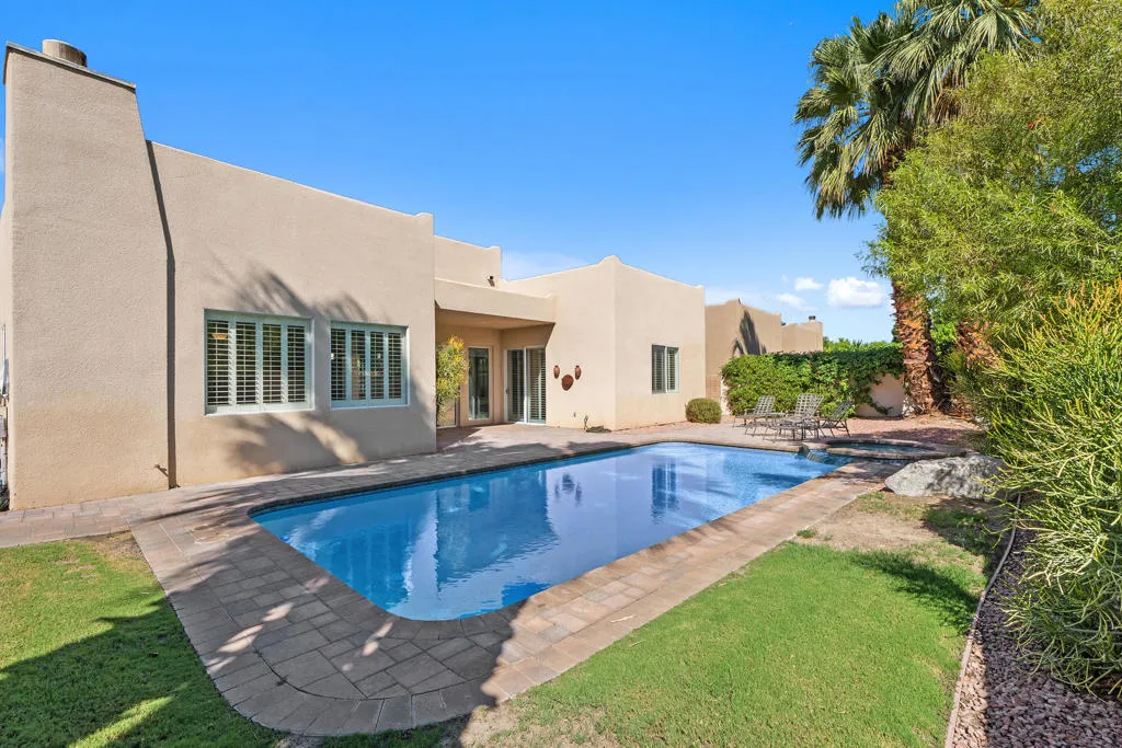 42 Marricopa Court, Palm Desert, California 92211 home-pic-30