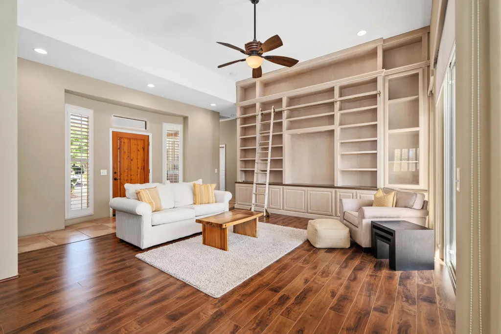 42 Marricopa Court, Palm Desert, California 92211 home-pic-11