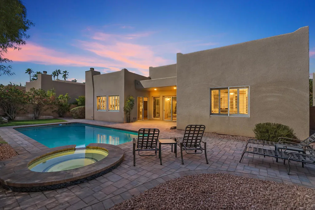 42 Marricopa Court, Palm Desert, California 92211 home-pic-4