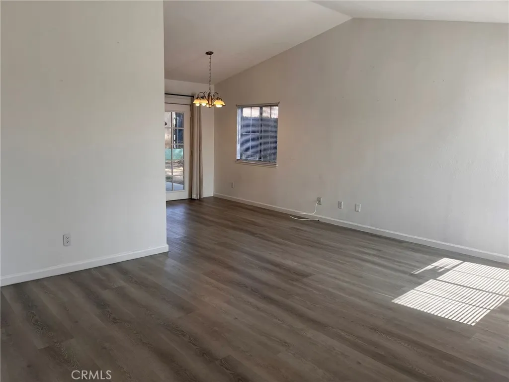 22862 Scotia, Moreno Valley, California 92557 home-pic-2