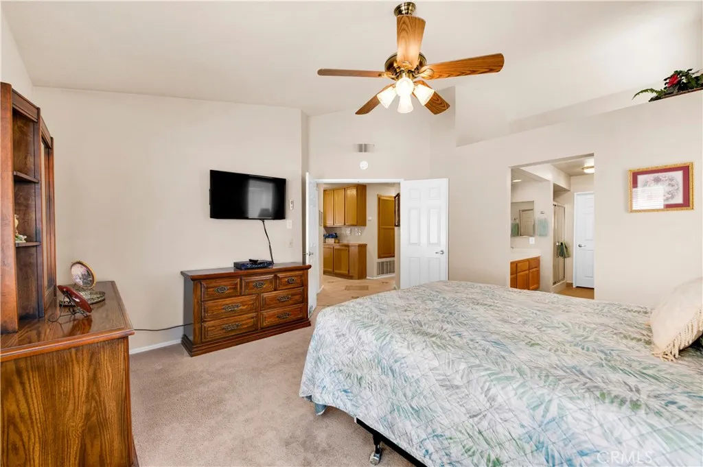 30276 Pebble Beach Drive, Menifee, California 92586 home-pic-15