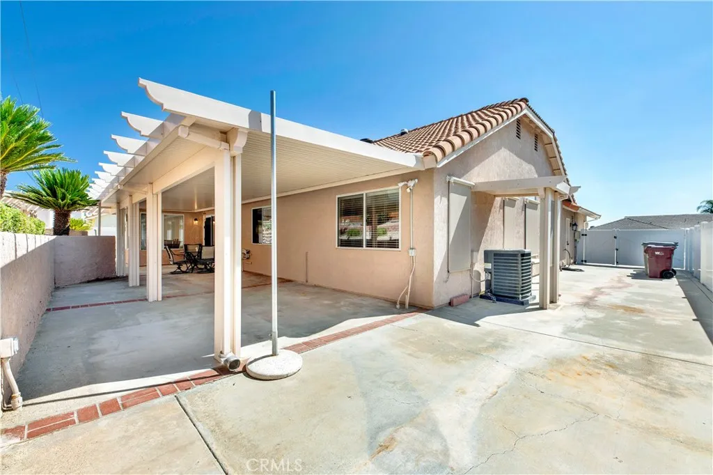 30276 Pebble Beach Drive, Menifee, California 92586 home-pic-23