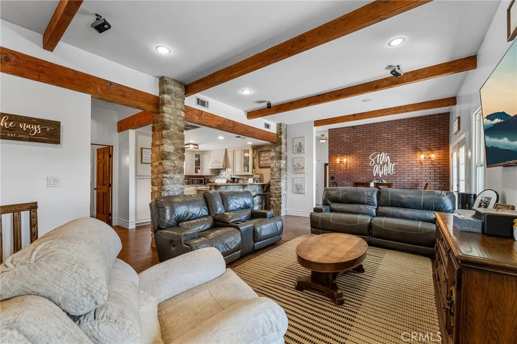 31800 31800 3rd, Acton, California 93510 home-pic-6