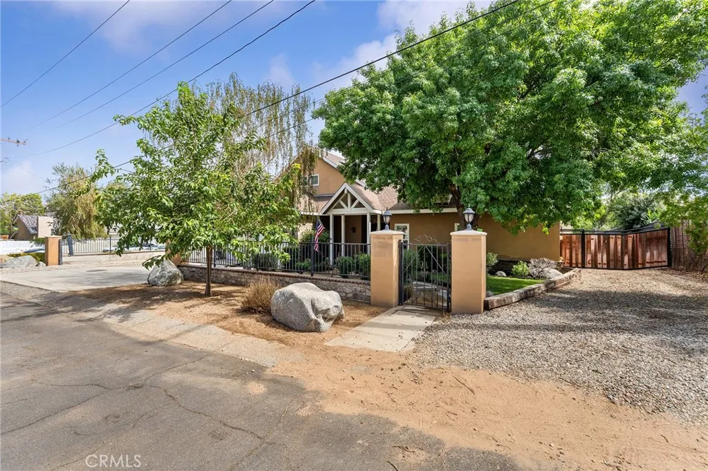 31800 31800 3rd, Acton, California 93510 home-pic-46