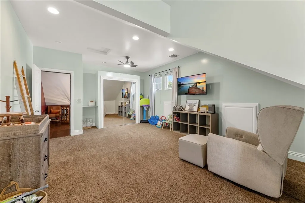 31800 31800 3rd, Acton, California 93510 home-pic-25