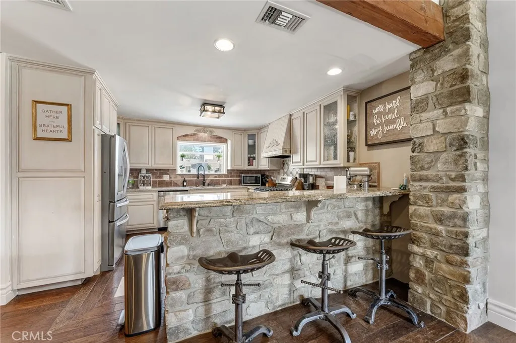 31800 31800 3rd, Acton, California 93510 home-pic-8