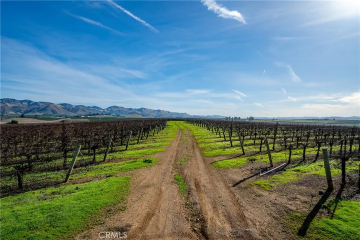 4910 Edna Road, San Luis Obispo, California 93401