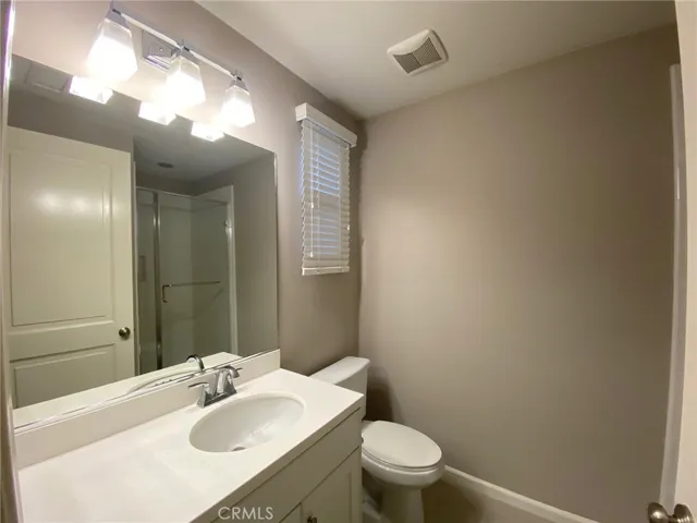70 Strawberry Grove, Irvine, California 92620