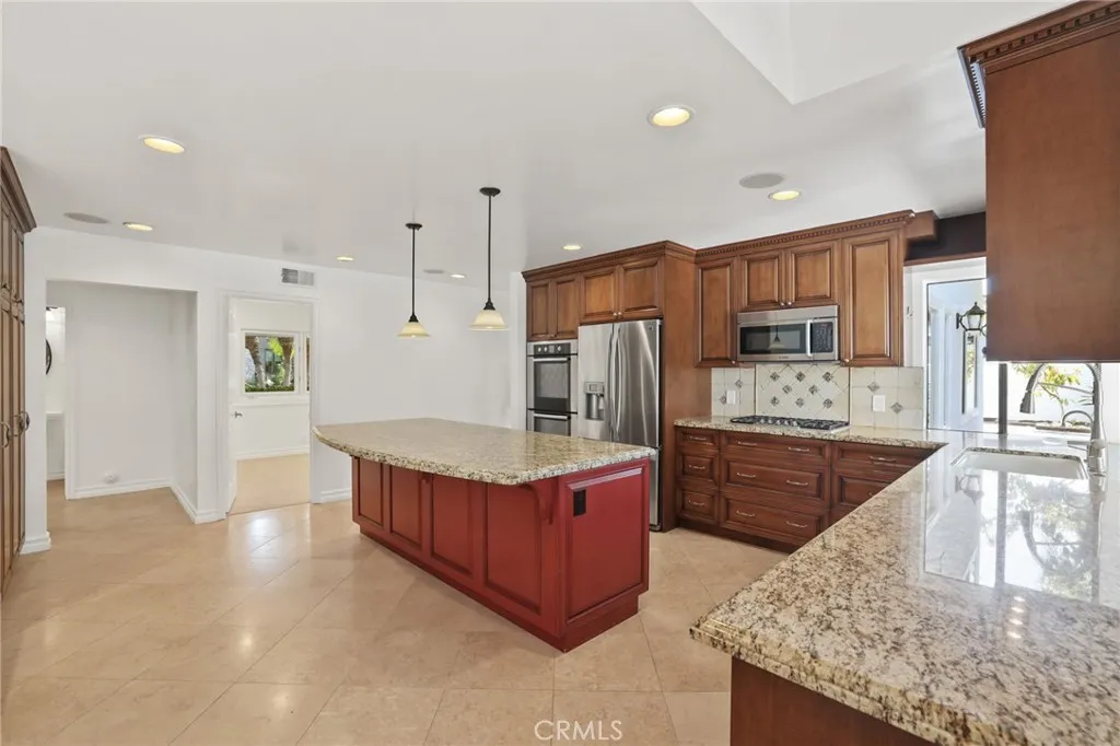 11391 Arroyo, North Tustin, California 92705 home-pic-8