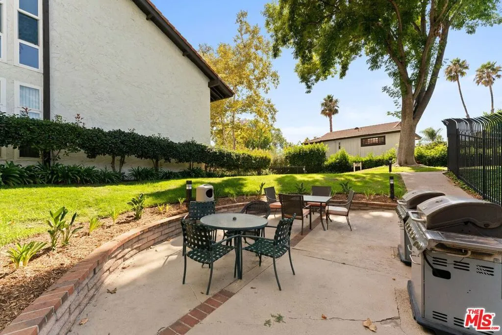 31525 Lindero Canyon Road  home-pic-23
