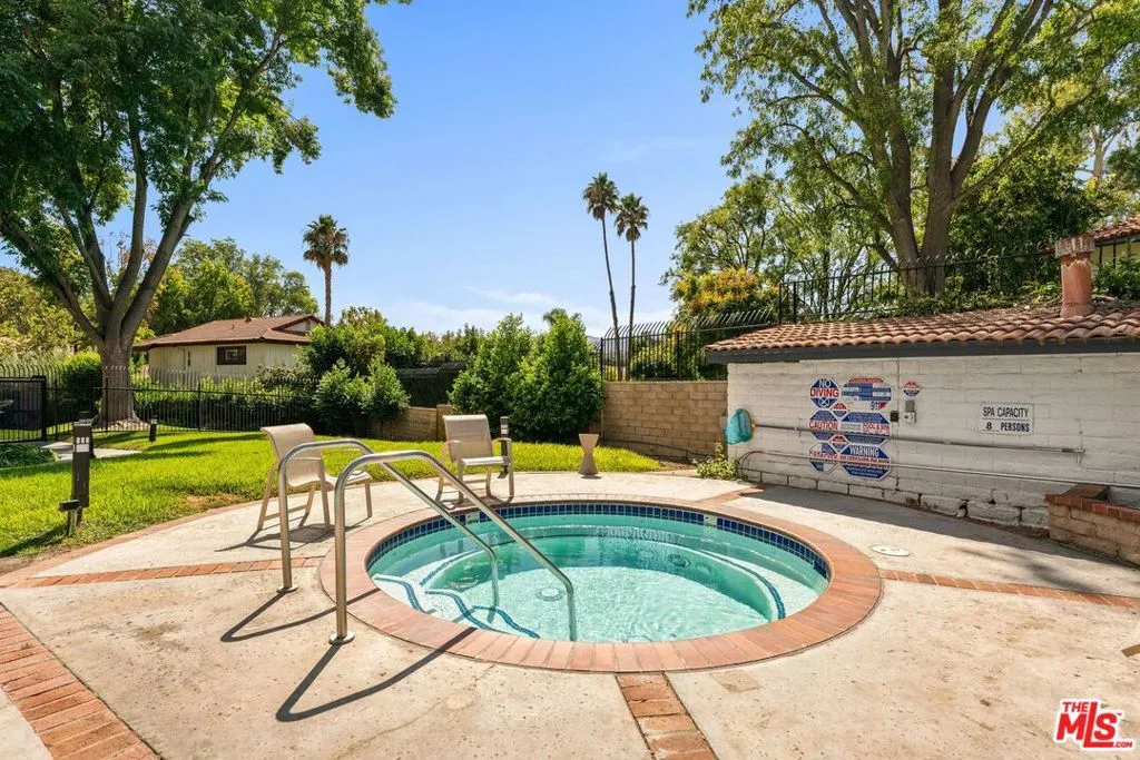 31525 Lindero Canyon Road  home-pic-22