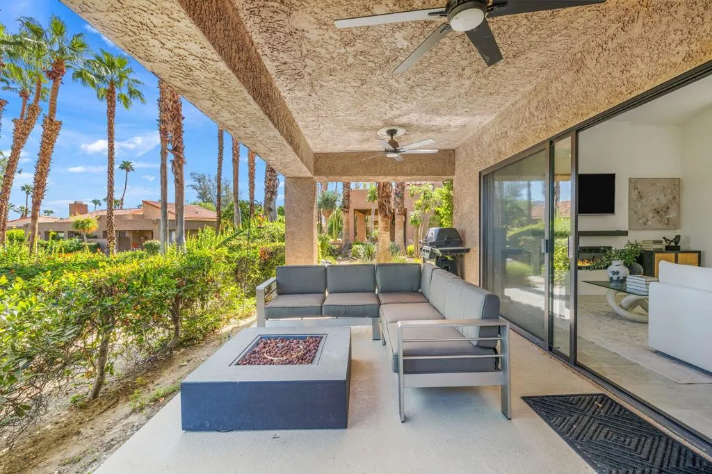 48641 Palo Verde Court, Palm Desert, California 92260 home-pic-40