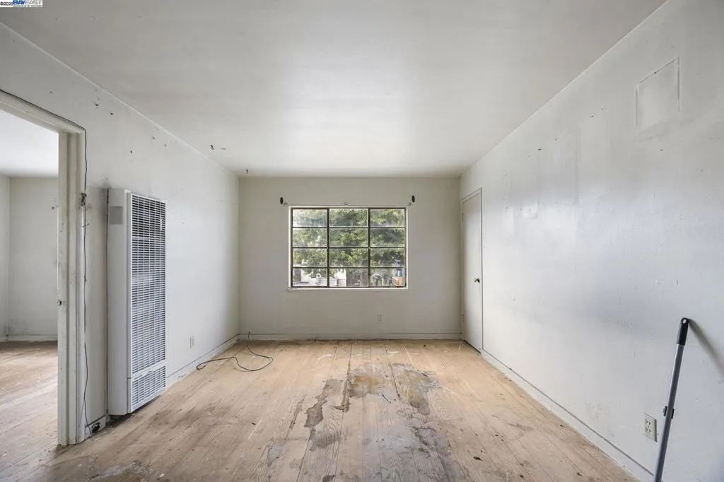 1450 Ward St, Berkeley, California 94702 home-pic-5