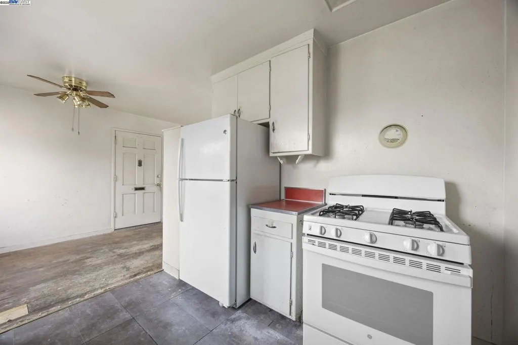 1450 Ward St, Berkeley, California 94702 home-pic-22