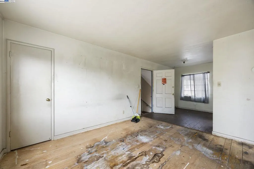 1450 Ward St, Berkeley, California 94702 home-pic-9