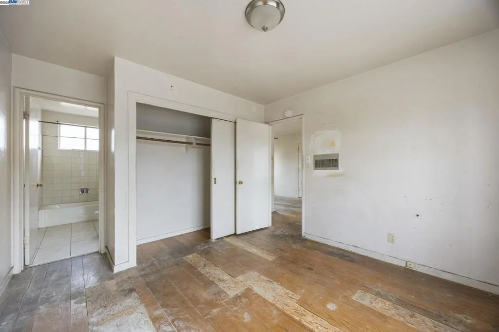 1450 Ward St, Berkeley, California 94702 home-pic-17