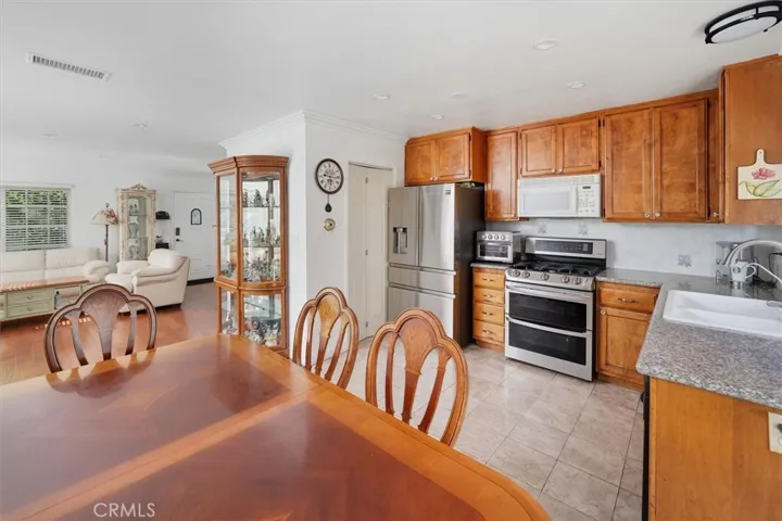 22346 Cheraw Drive, Saugus, California 91350