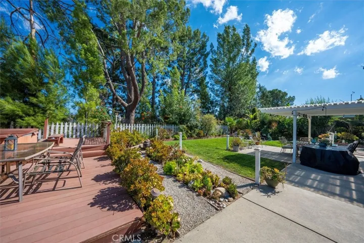 22346 Cheraw Drive, Saugus, California 91350