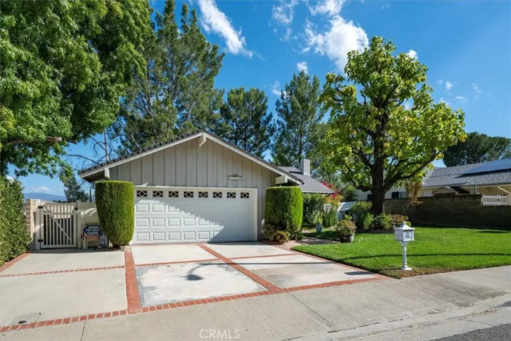 22346 Cheraw Drive, Saugus, California 91350