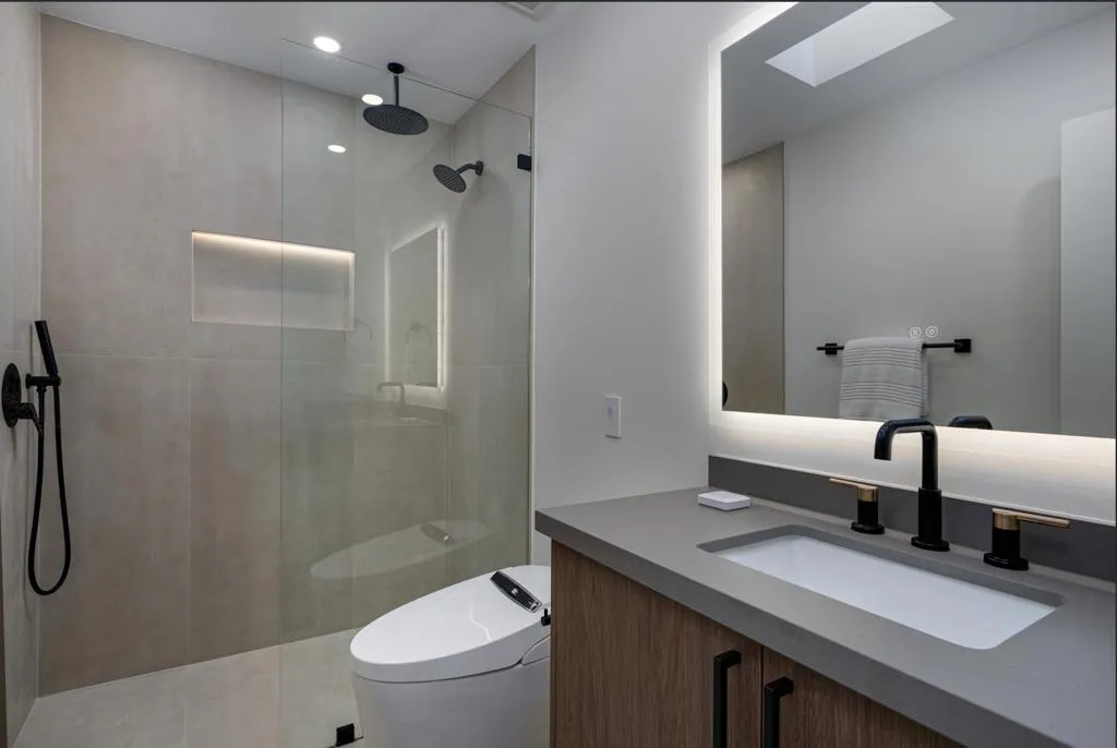 139 Desert Lakes Drive, Palm Springs, California 92264 home-pic-25