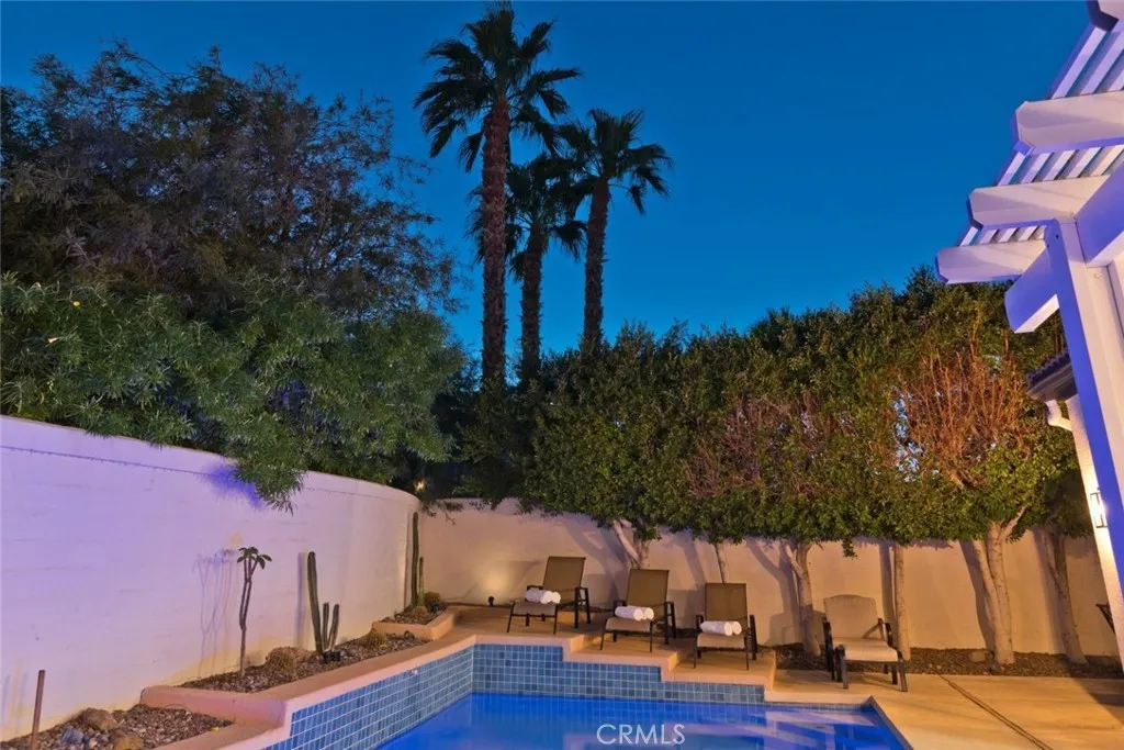 1105 E Via Via San Michael Road, Palm Springs, California 92262 home-pic-46