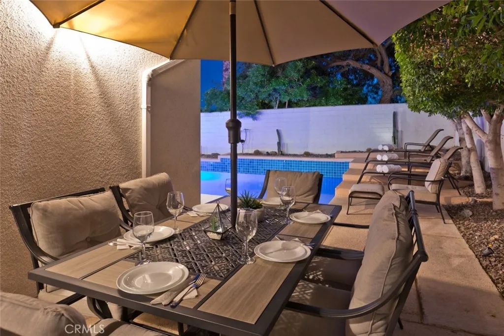 1105 E Via Via San Michael Road, Palm Springs, California 92262 home-pic-48