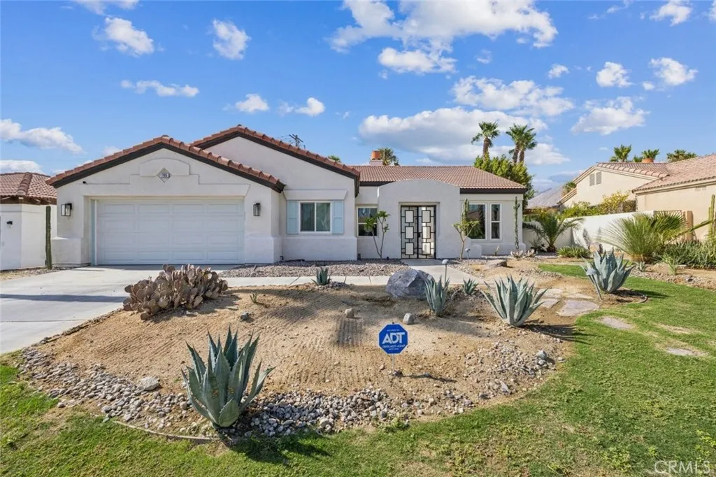 1105 E Via Via San Michael Road, Palm Springs, California 92262 home-pic-1