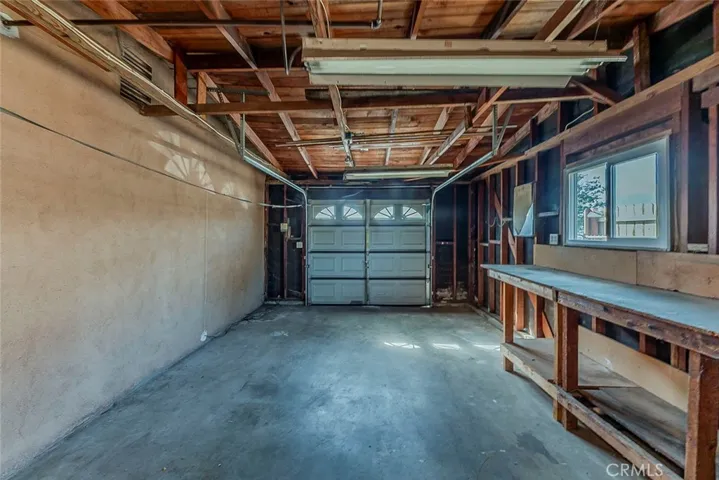15317 Athol Street, Fontana, California 92335