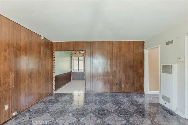 15317 Athol Street, Fontana, California 92335