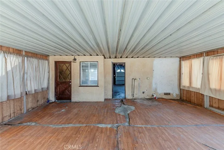 15317 Athol Street, Fontana, California 92335