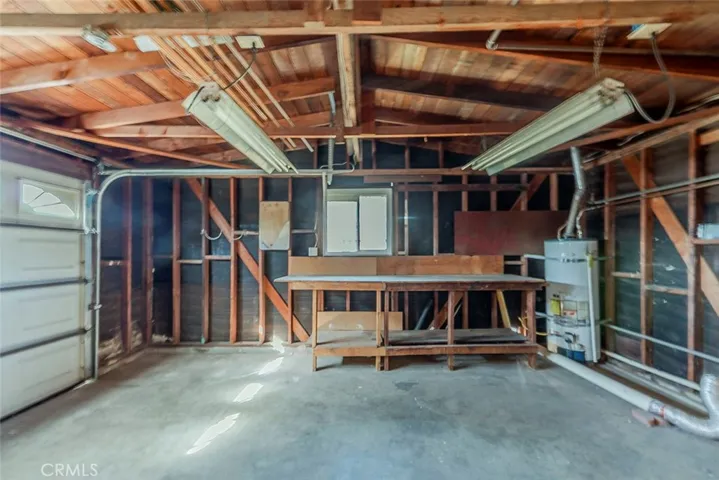 15317 Athol Street, Fontana, California 92335