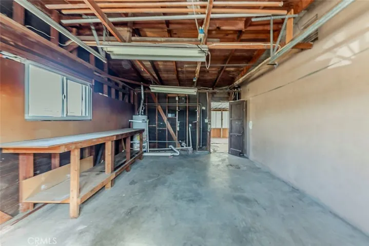 15317 Athol Street, Fontana, California 92335