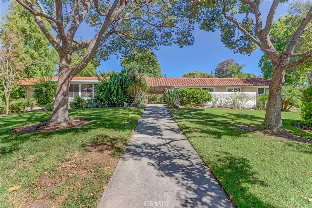 683 Via Alhmabra N, Laguna Woods, California 92637 home-pic-4